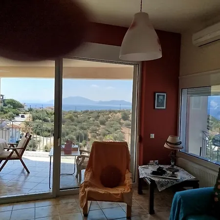 μονοκατοικία με υπέροχη θέα * Marathos (Thessaly)