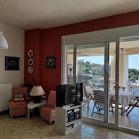 Case de vacanță Μονοκατοικία Με Υπέροχη Θέα *