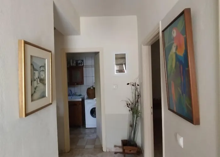 Case de vacanță Μονοκατοικία Με Υπέροχη Θέα